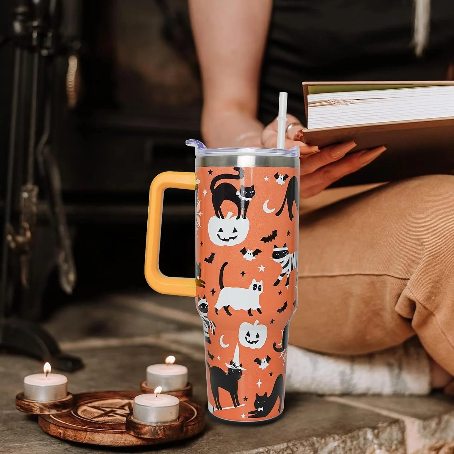 Tumblerween Cup holder with straw